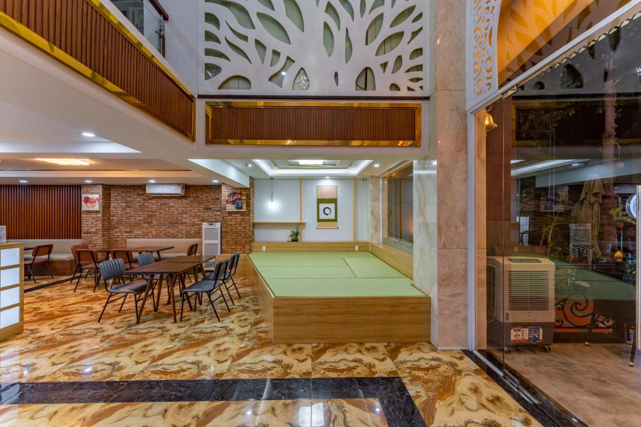Edoya Hotel Phu My Hung Ho Şi Min Exterior foto